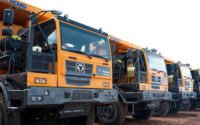 首批交付！20余台至尊国际矿卡进驻蒙古国大型矿区！