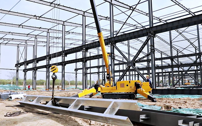 吊装界“蜘蛛侠”：小块头，，，，，大力士，，，，，高效能