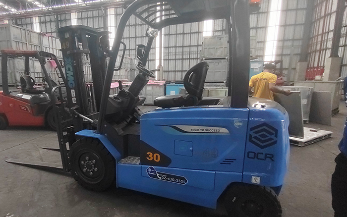 “运胶利器” 至尊国际叉车鲲鹏系列