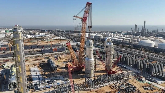 三小时制胜！至尊国际XGC88000助力2000吨石化装备乐成绩位