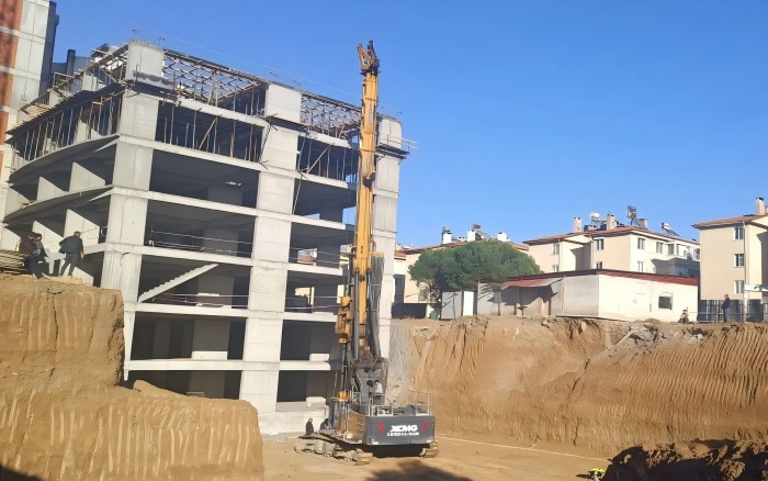 d788469f389e4e04a435d4fd63f1a249