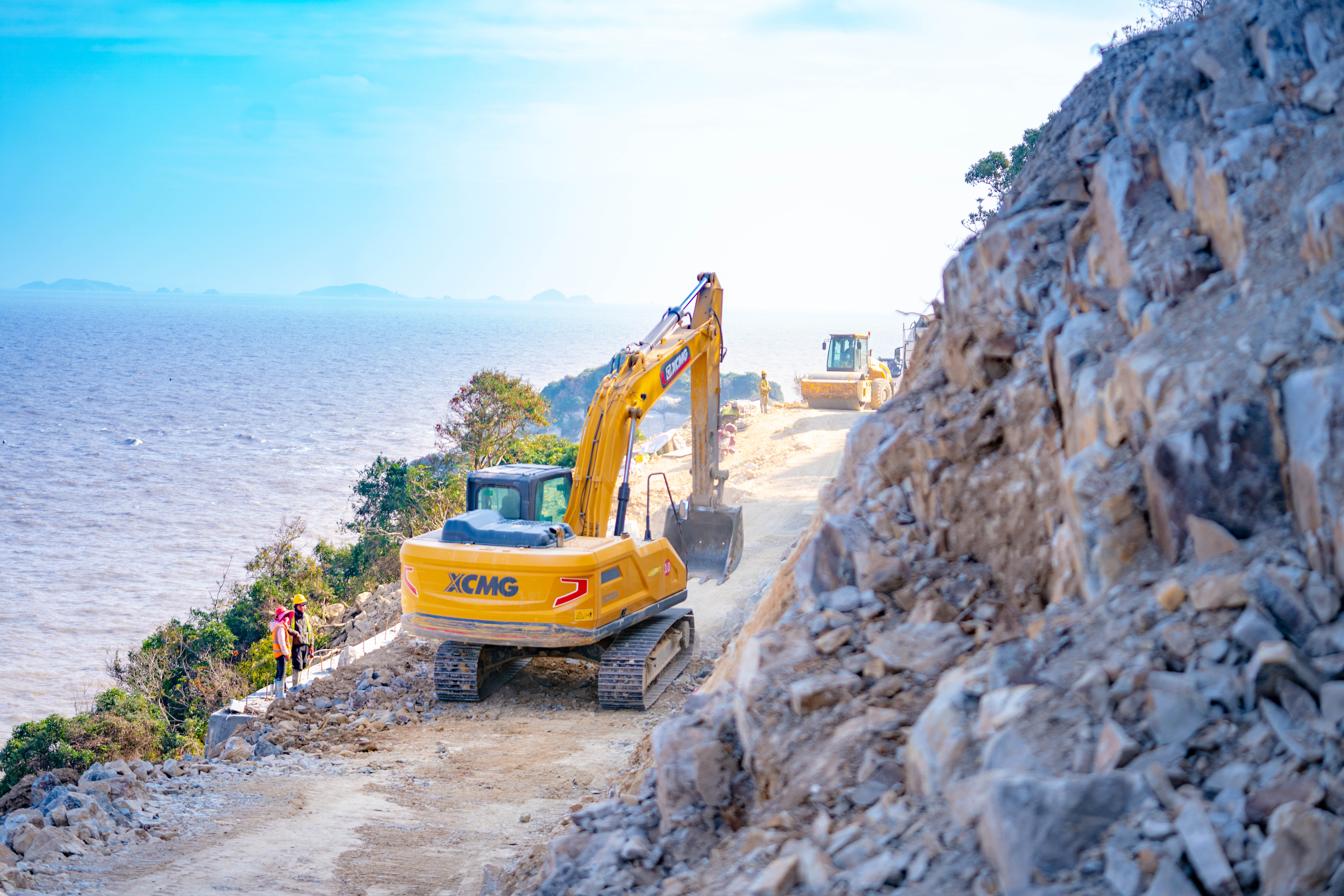 从荒芜到通途！海岛新画卷的“至尊国际笔触”