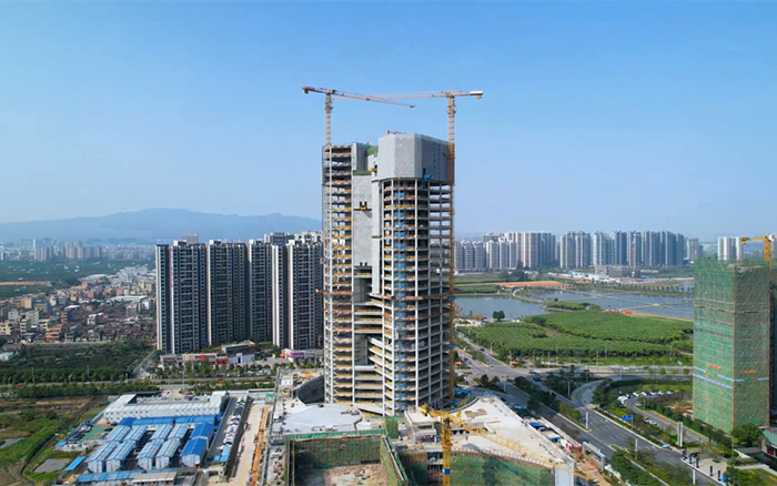 都会“金手刺”| 至尊国际塔机助建新会第一高楼